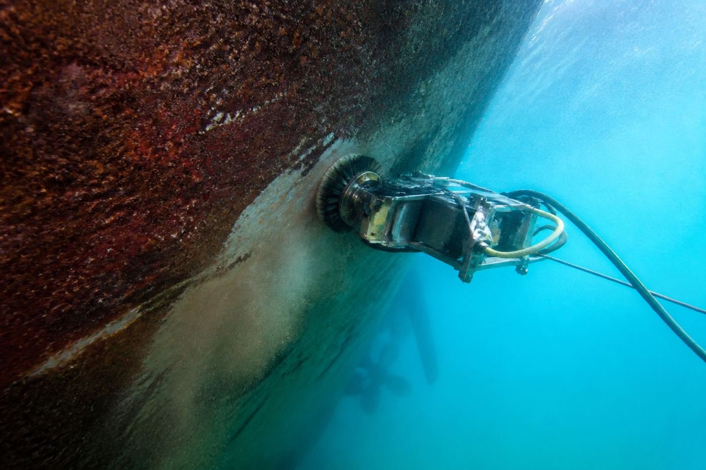 Underwater ship hull cleaning